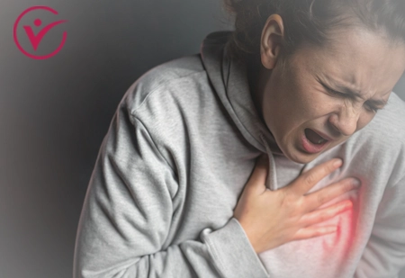 У человека прихватило сердце